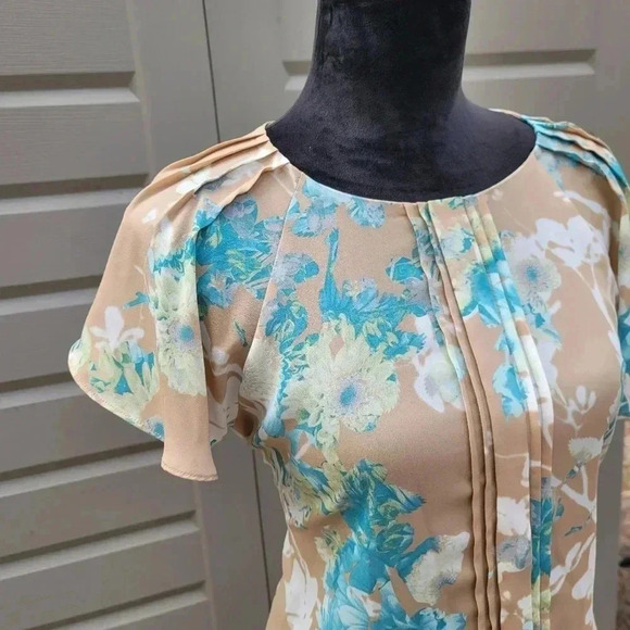 Worthington Womens Short Sleeve Floral Blouse Top Beige Blue Keyhole Petite L PL - Picture 6 of 8